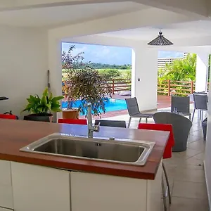 Le Paradis Des Oiseaux - Vue Dégagée Et Piscine Saint-Francois (Grande-Terre)